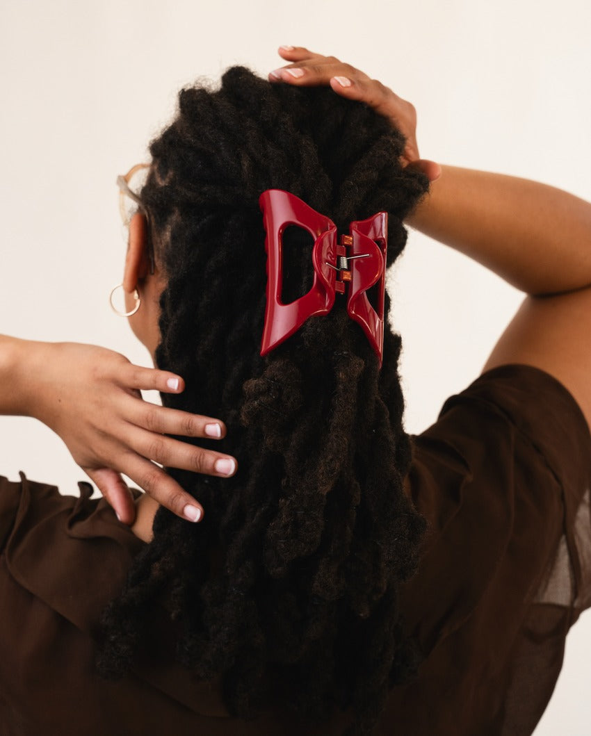 Basic Clip - Buy 3 Get 1 Free!