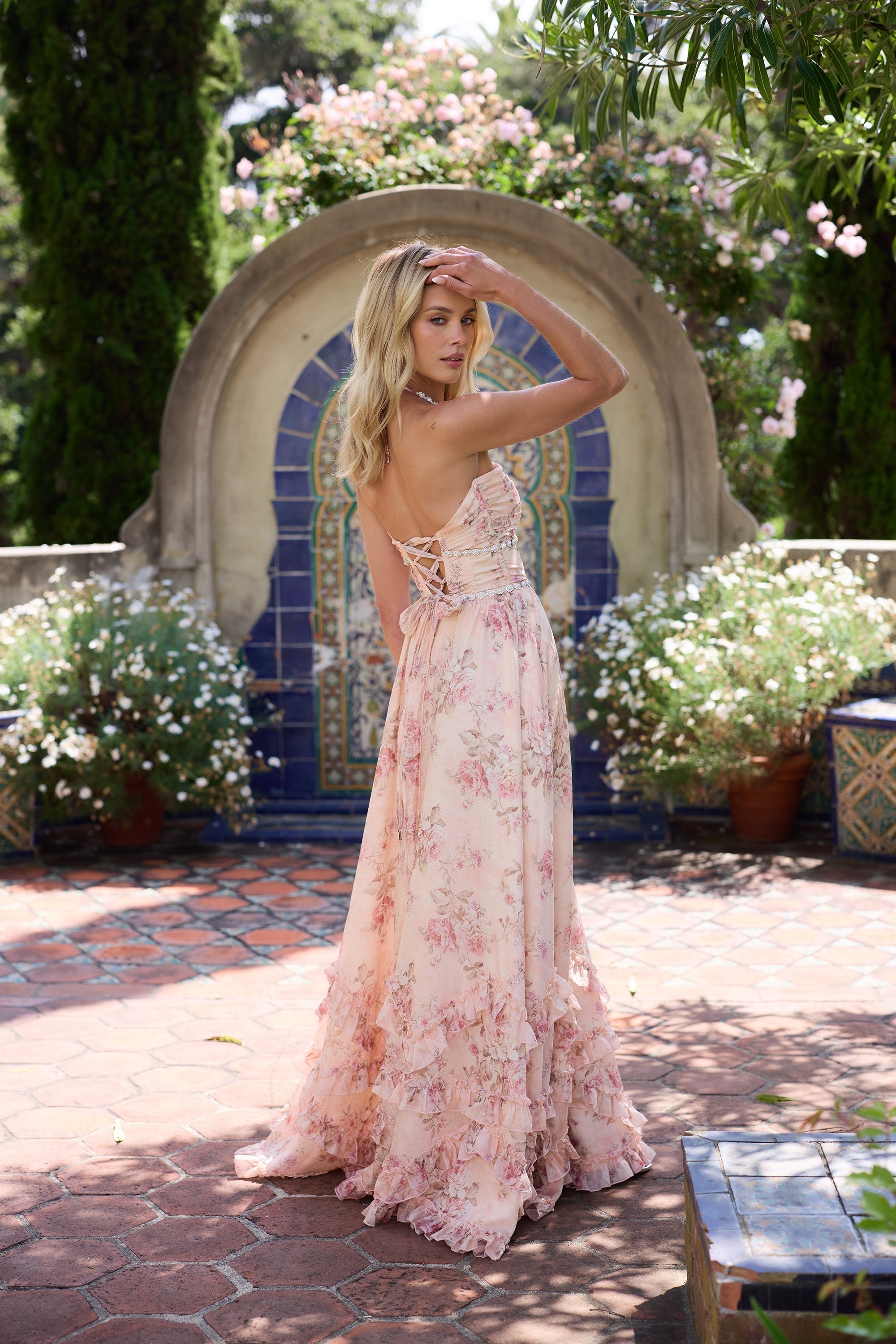Scarlette Maxi Dress in Peach Tapestry