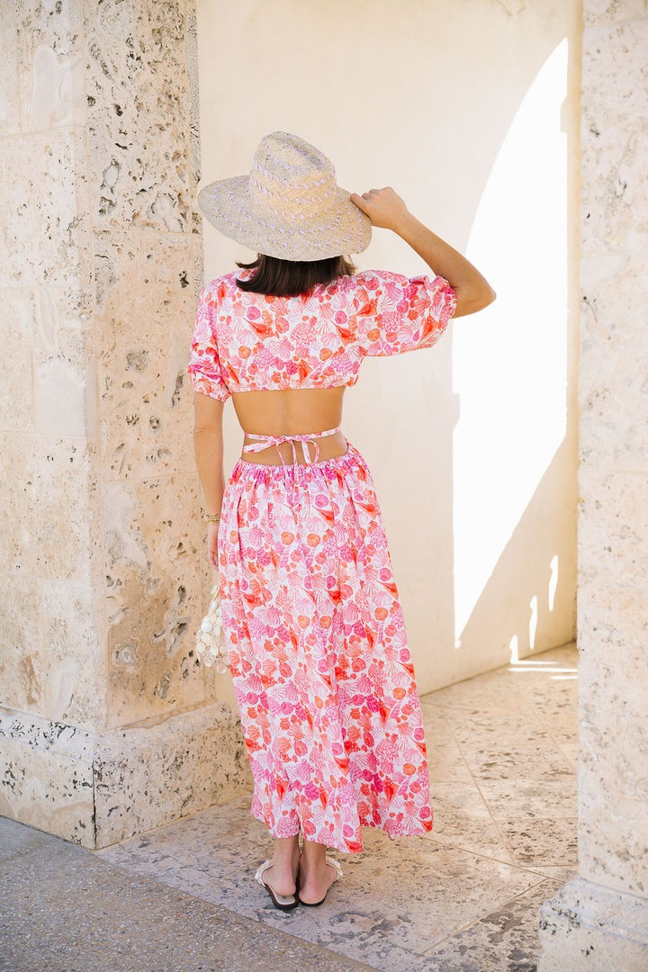 Amalfi Coast Cut-Out Maxi Dress – Pink Shell Print