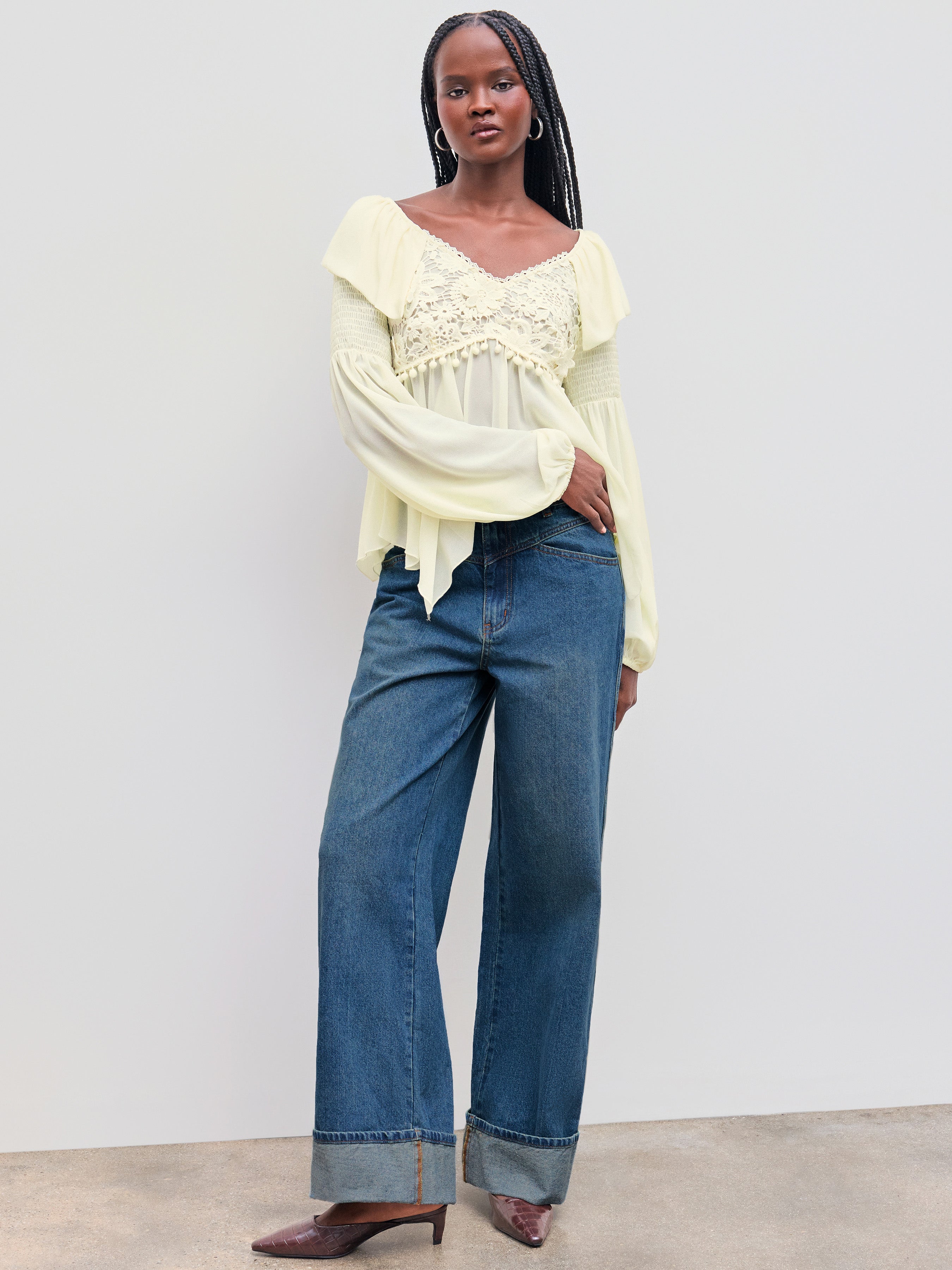 Denim Mid Rise Solid Roll Hem Straight Leg Jeans
