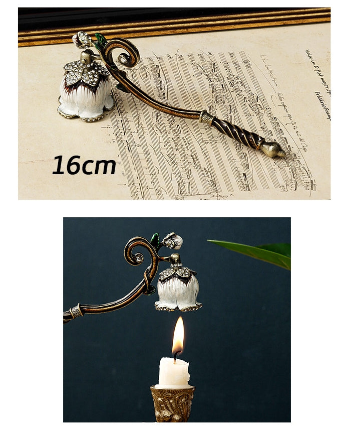 Vintage Candle Snuffer – Elegant Handcrafted Accessory for Candles