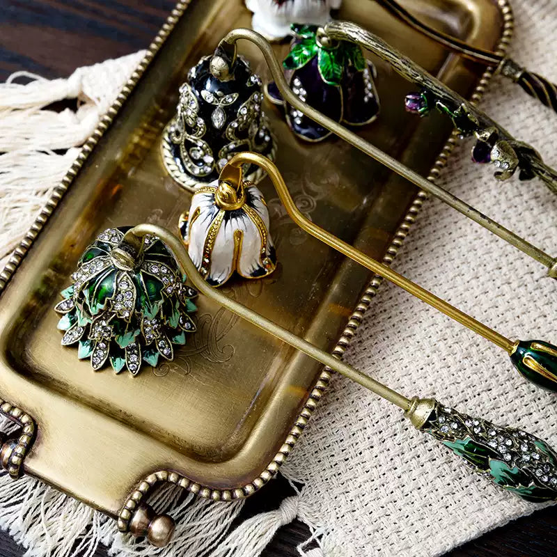 Vintage Candle Snuffer – Elegant Handcrafted Accessory for Candles