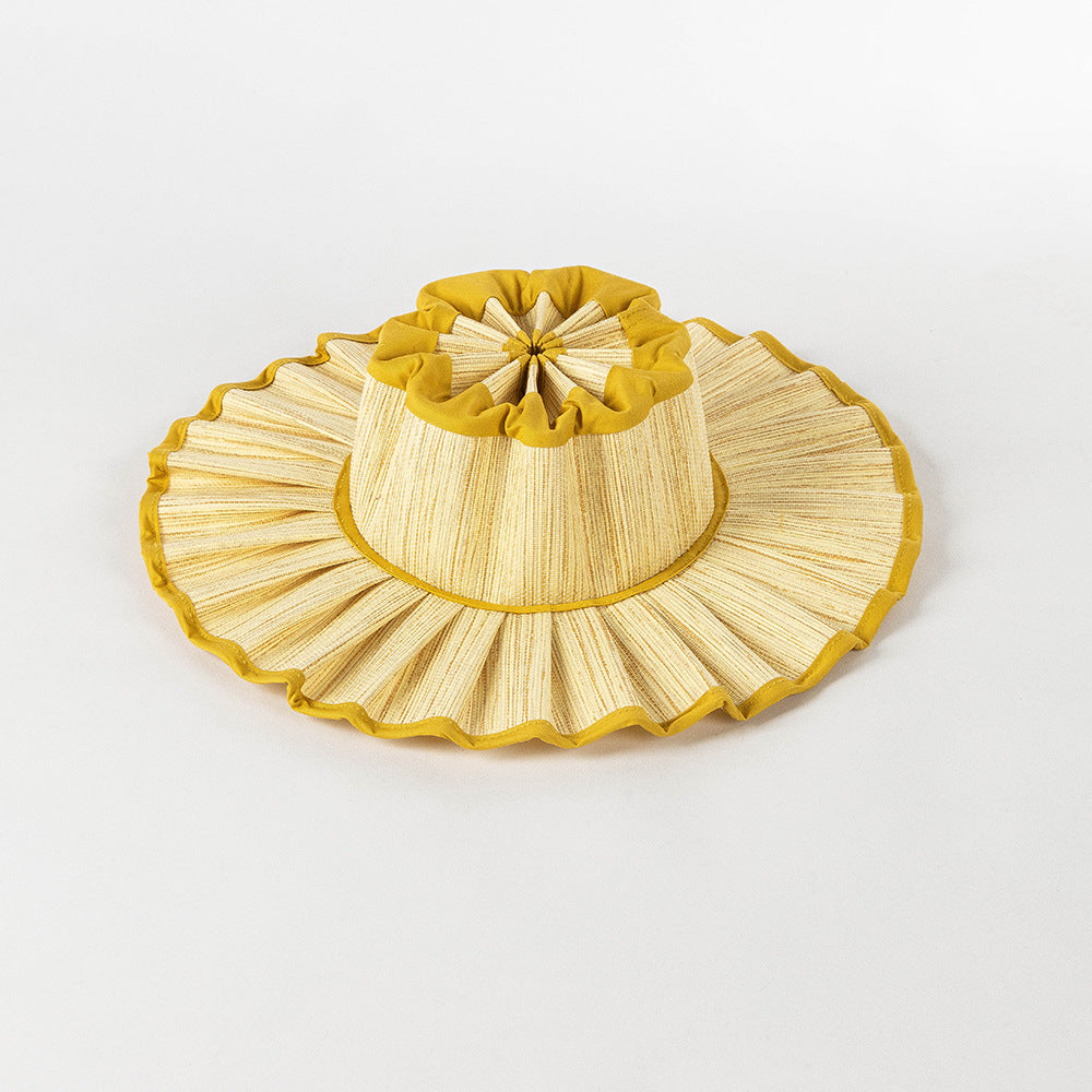 Two-Tone Pleated Straw Sun Hat