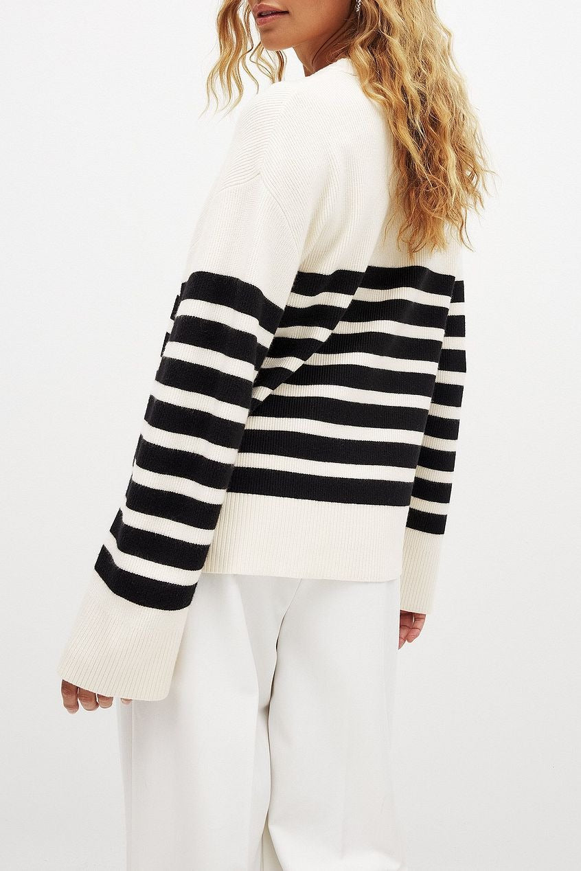 Round Neck Striped Knitted Sweater